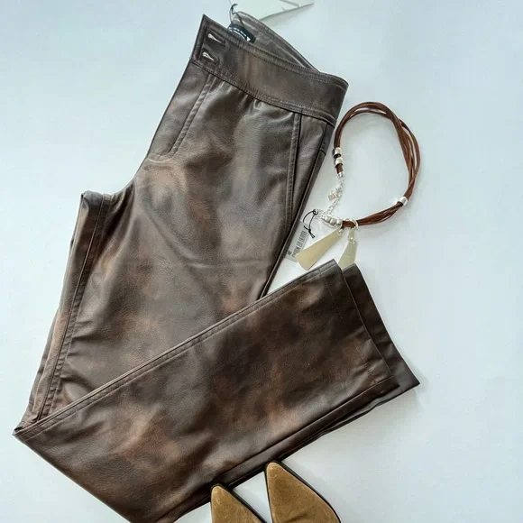 PANTS - Picture 13 of 16